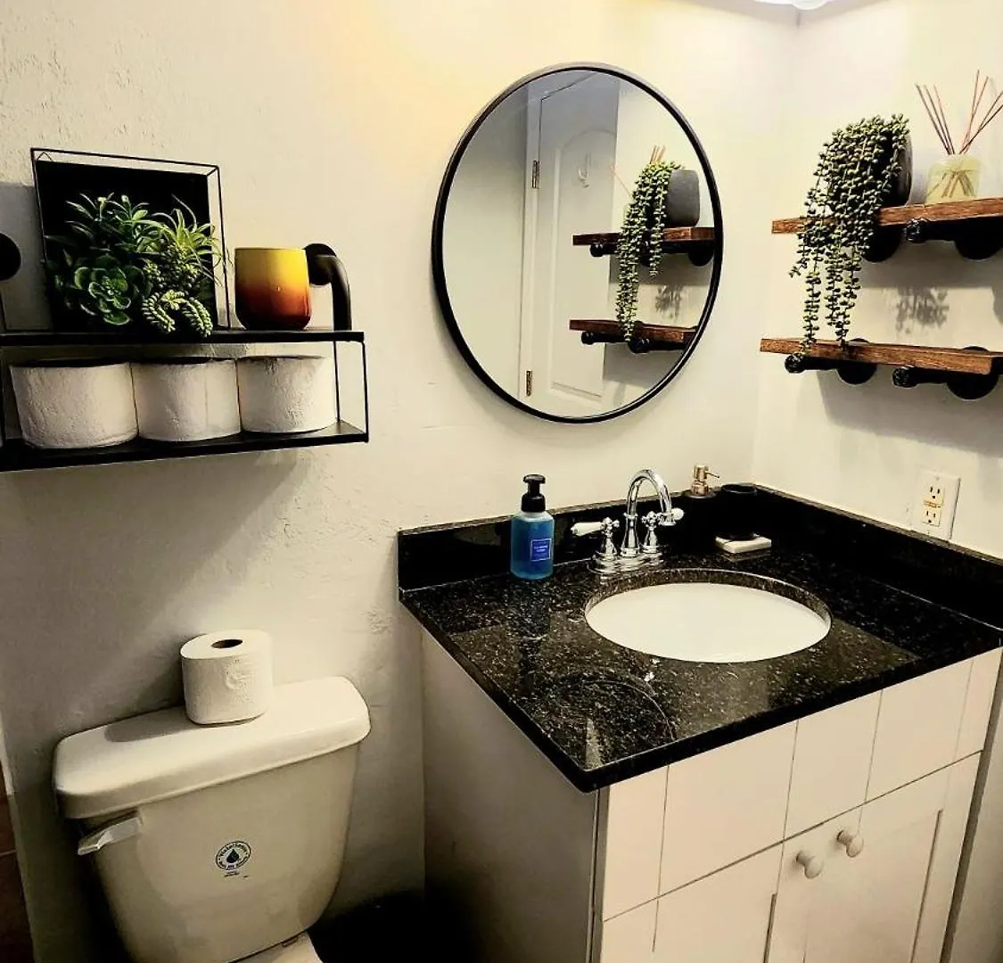 Rustic Urban Escape Serene Near The Apartment Cape Coral