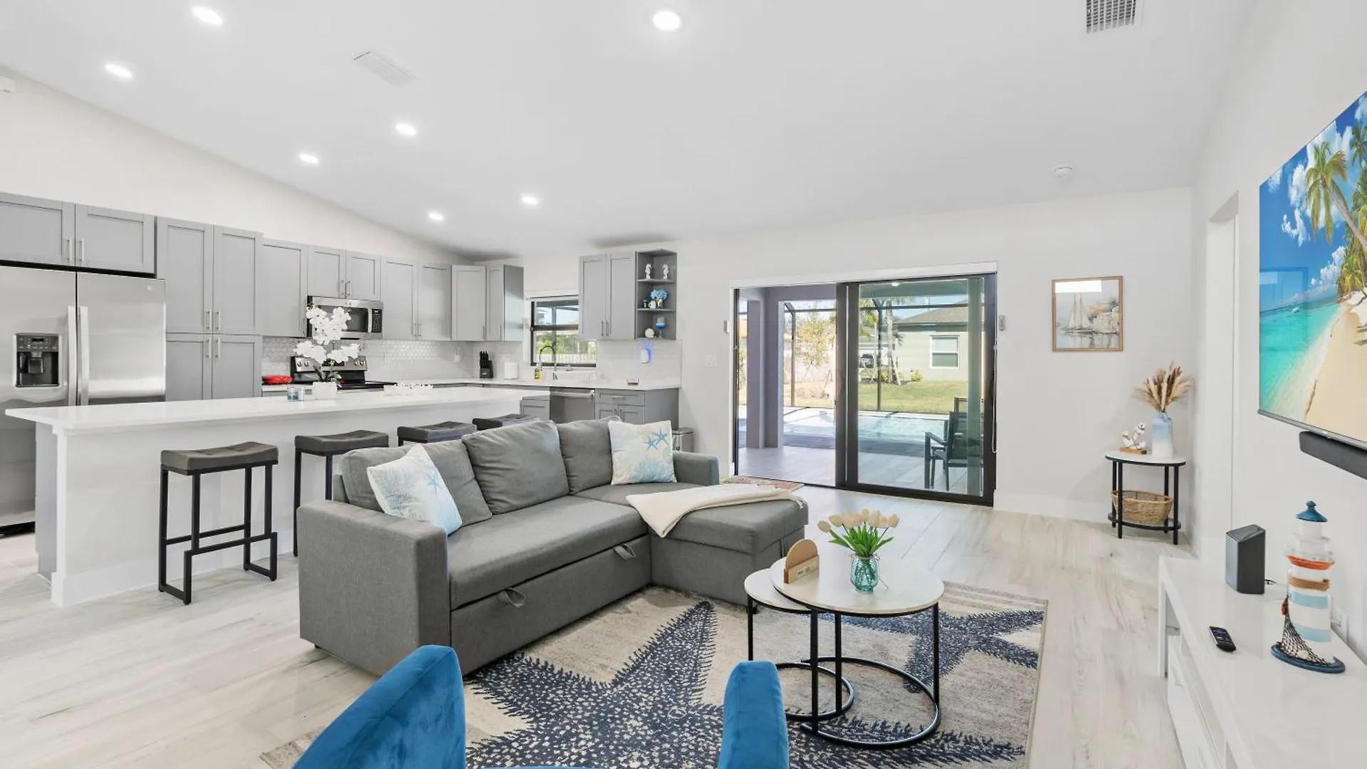 Holiday home Viera Modern Brand New And Pool Cape Coral