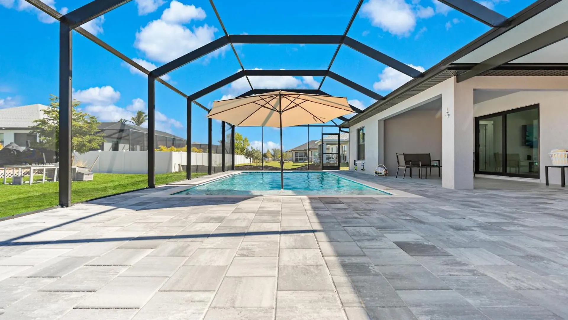 Holiday home Viera Modern Brand New And Pool