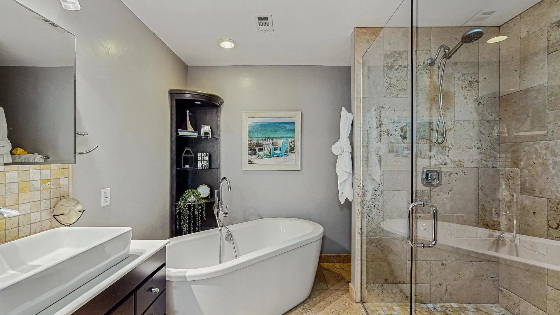 Holiday home Coral Canal Retreat