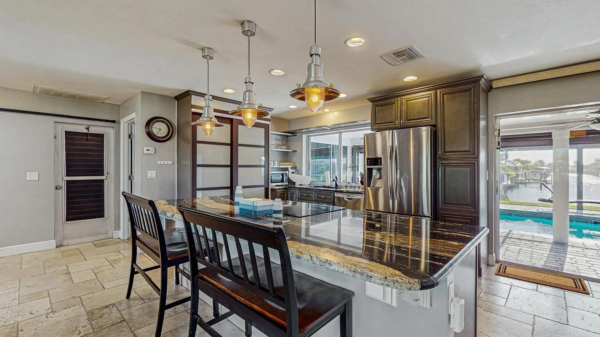Coral Canal Retreat Holiday home *