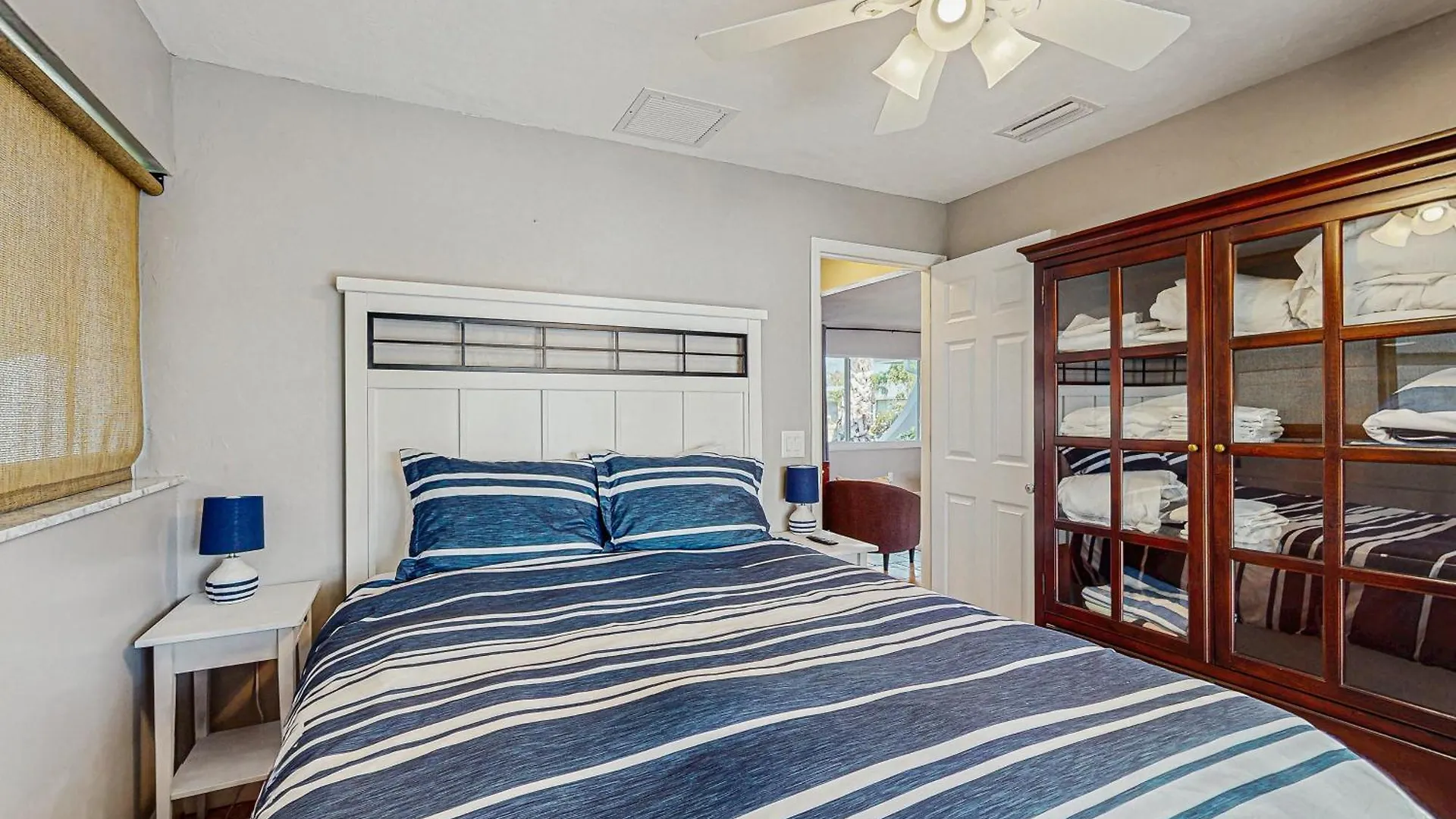 Coral Canal Retreat *