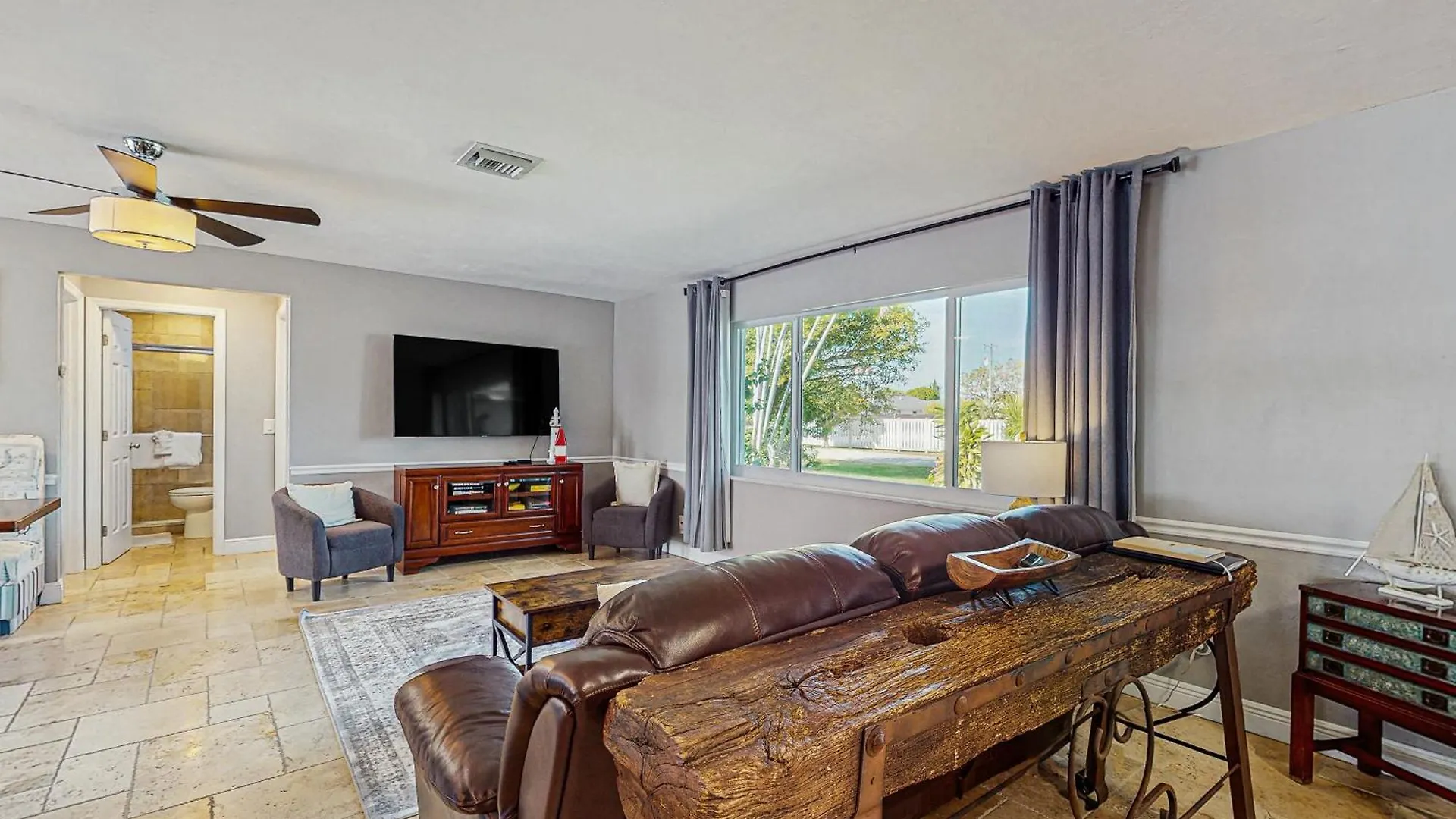 Coral Canal Retreat Holiday home Cape Coral