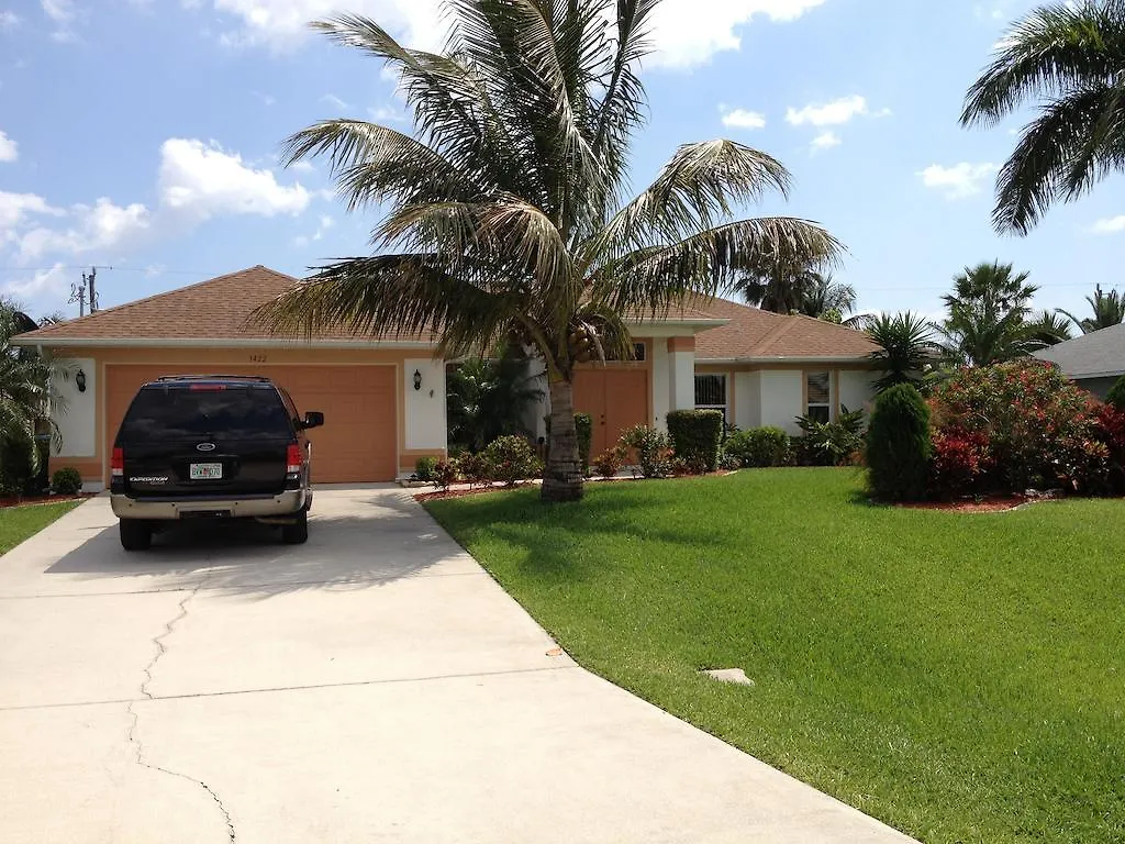 Holiday home Andromeda Cape Coral