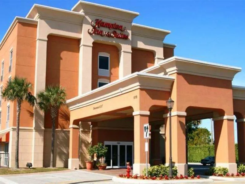 Hotell Hampton & / Myers Cape Coral