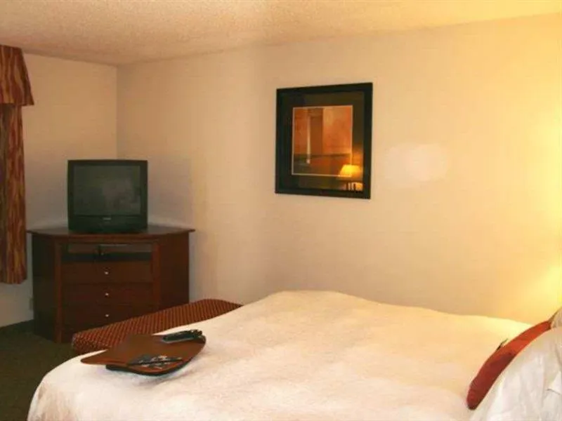 Hampton & / Myers Hotell