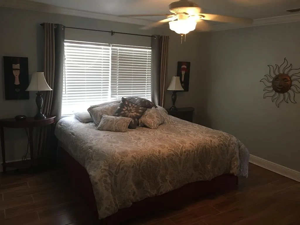 Joella Holiday home *