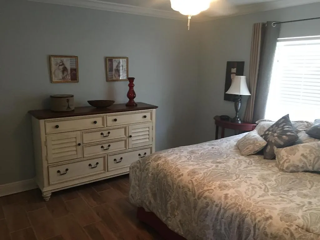 Holiday home Joella
