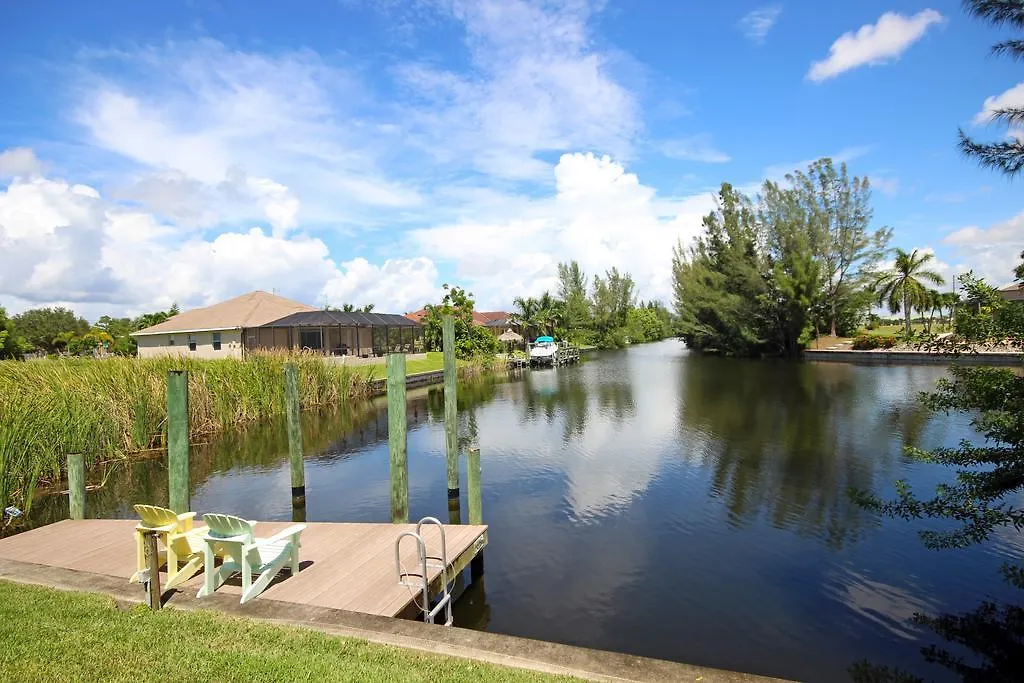 Buttonwood Bay Sw Cape - Waterfront Private Locally Managed Villa *