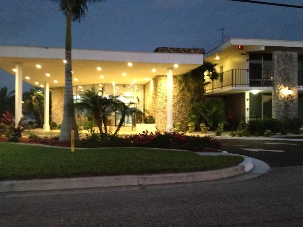 Dolphin Key - 3* Cape Coral