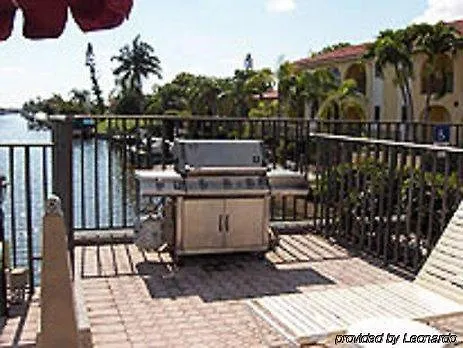 Oyo Waterfront Hotel- Myers, Fl Cape Coral