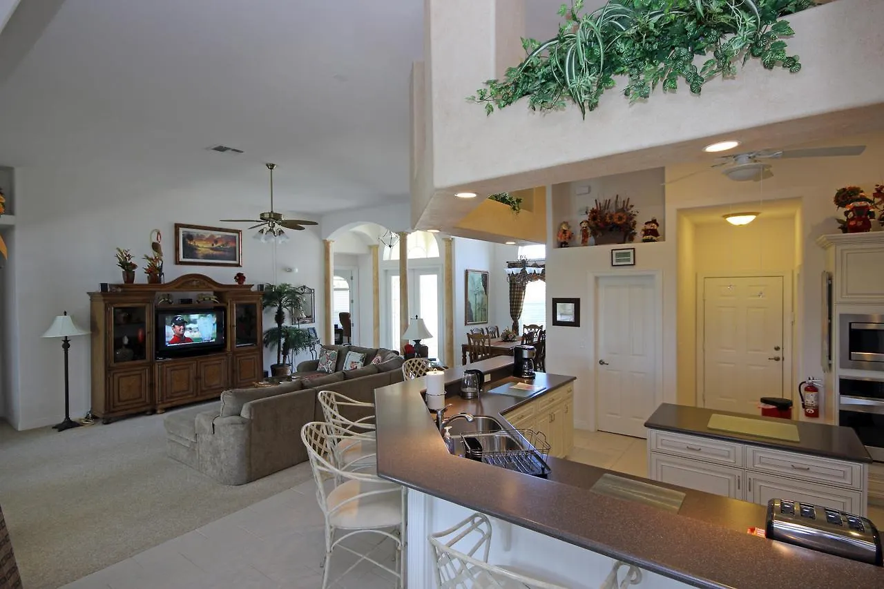 Mangrove Bay Sw Cape - Waterfront Private Locally Owned & Managed, Fair & Honest Pricing Villa *