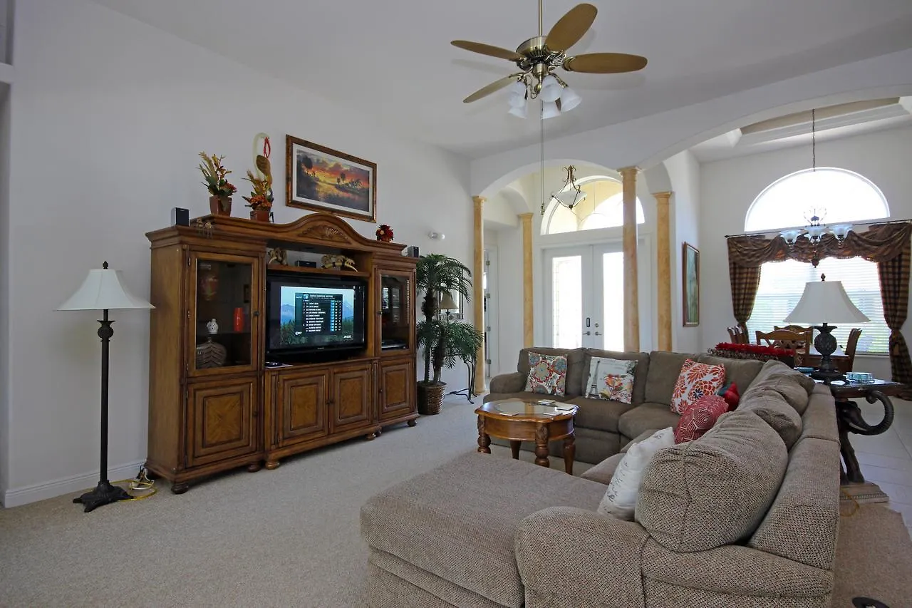 Mangrove Bay Sw Cape - Waterfront Private Locally Owned & Managed, Fair & Honest Pricing Villa