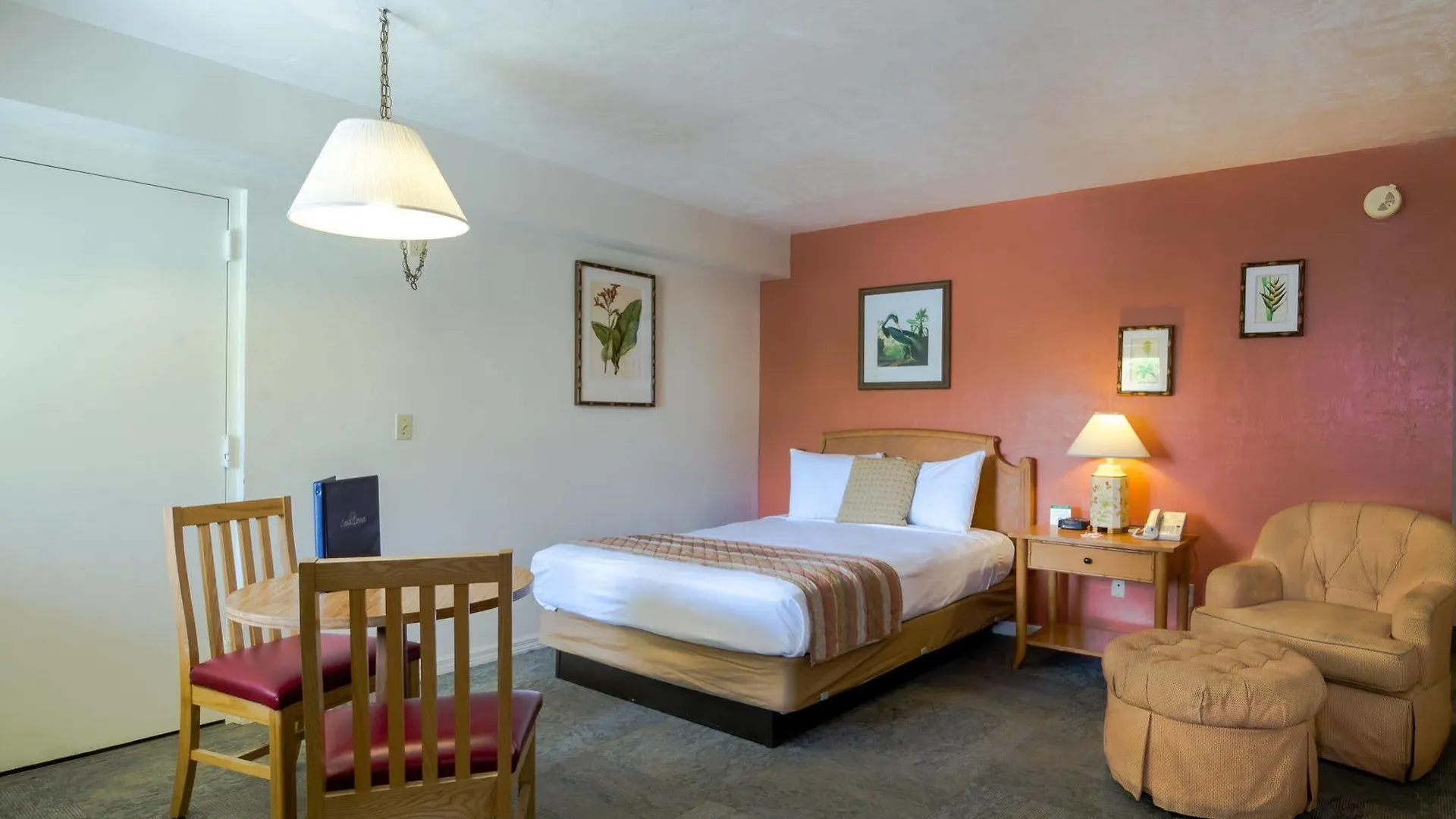 Hotel Oyo Waterfront Hotel- Myers, Fl