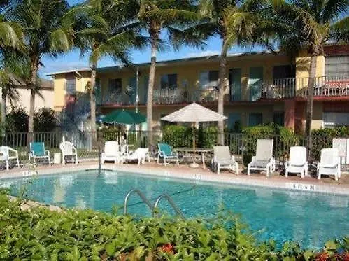 Hideaway Waterfront Semesteranläggning (resort) 3*