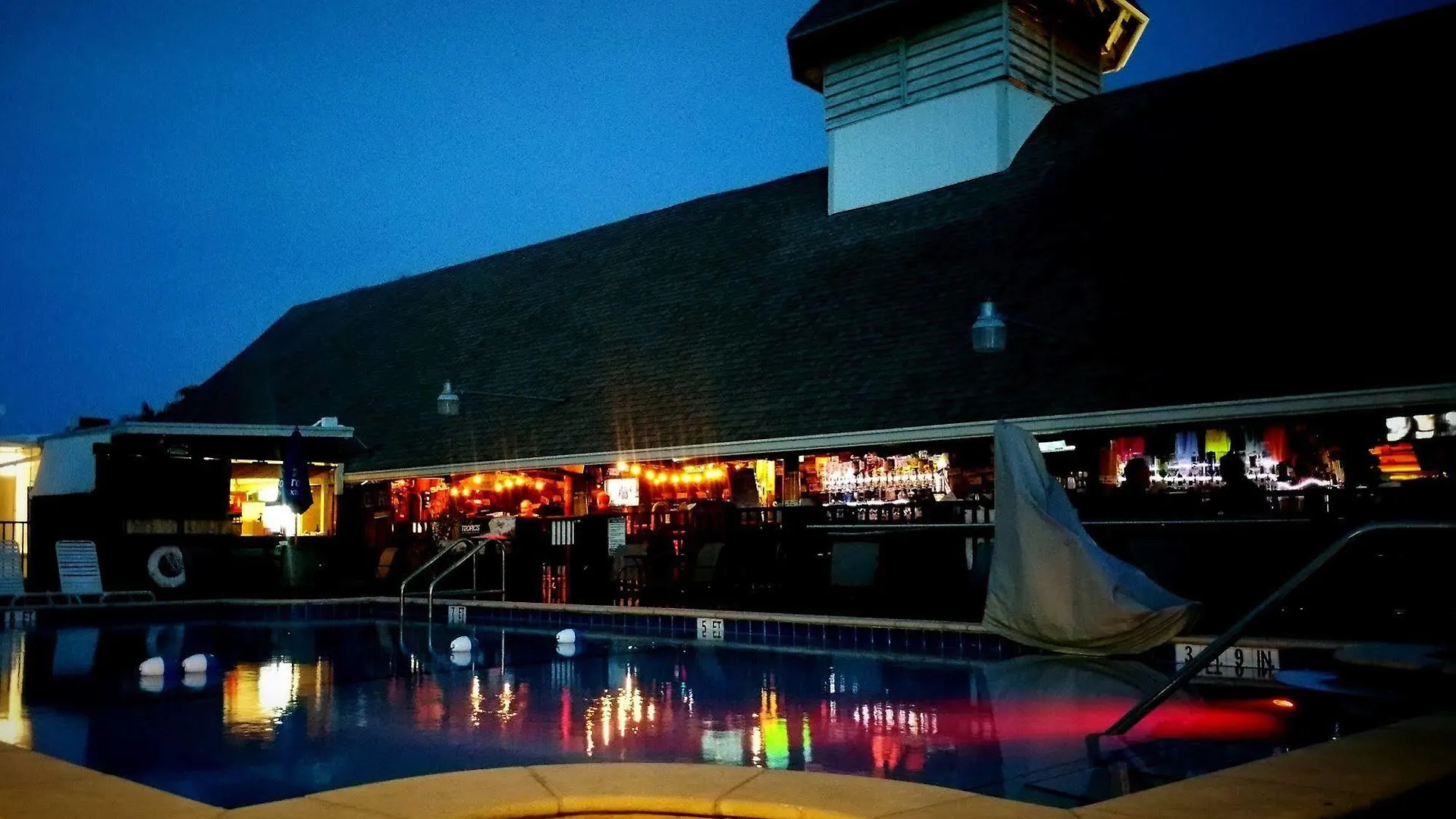 Dolphin Key - 3* Cape Coral