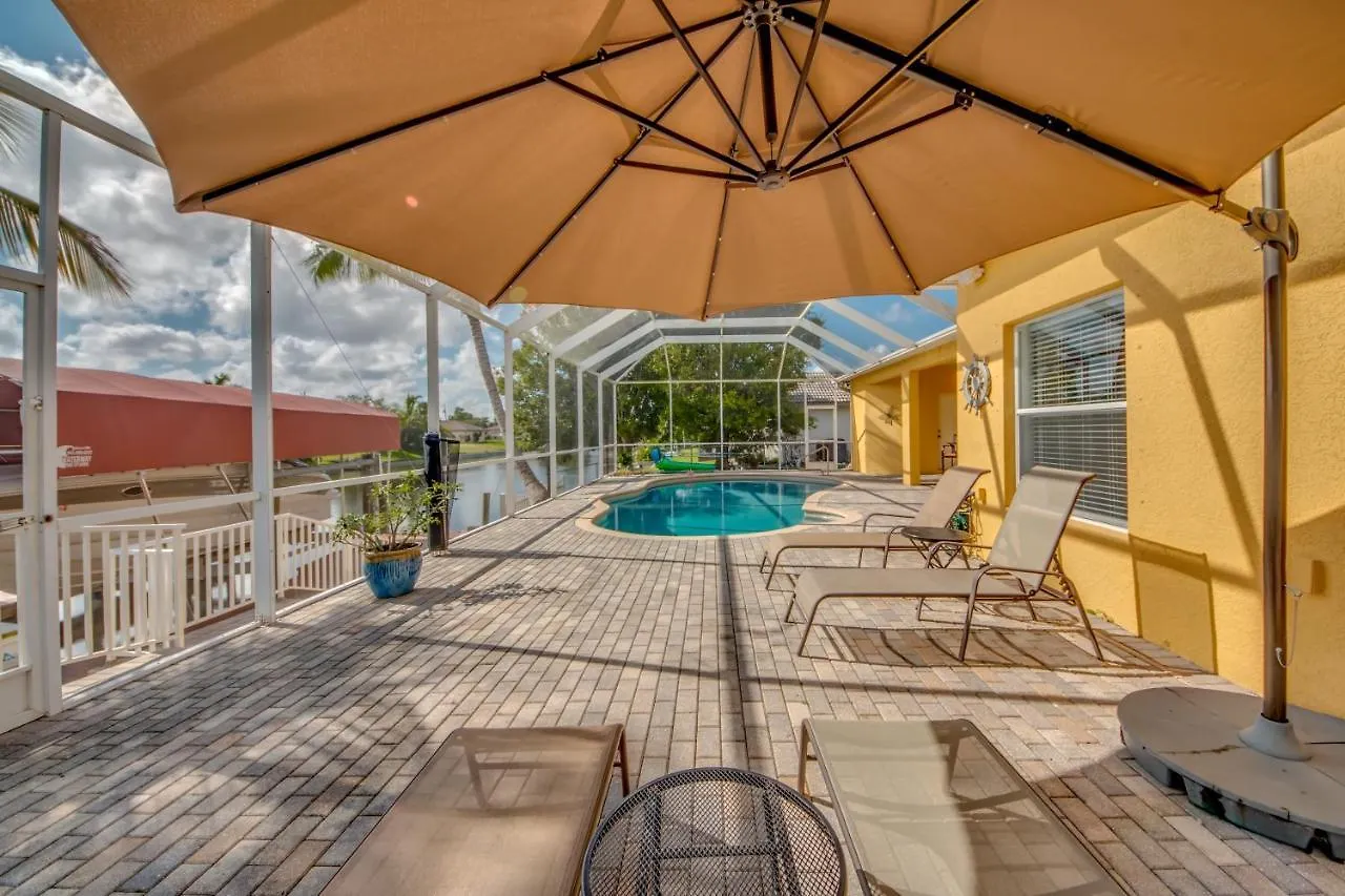 Courtney, Holiday home Cape Coral