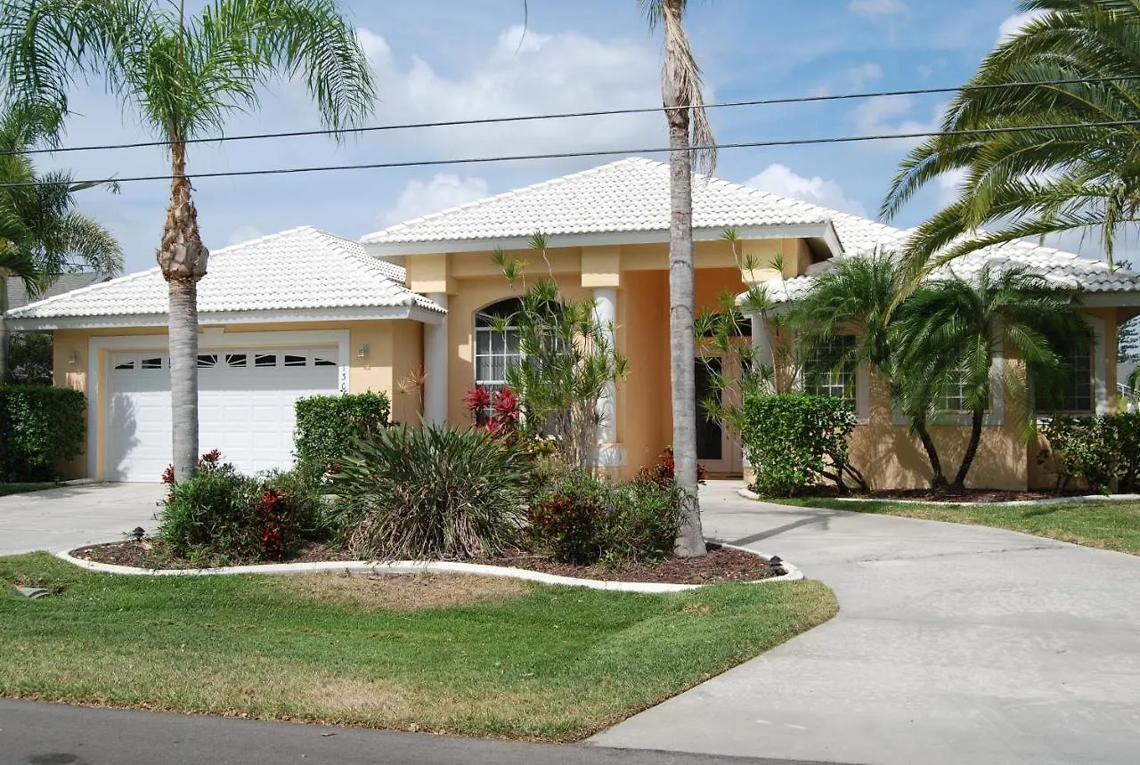 House Sunflower Holiday home
