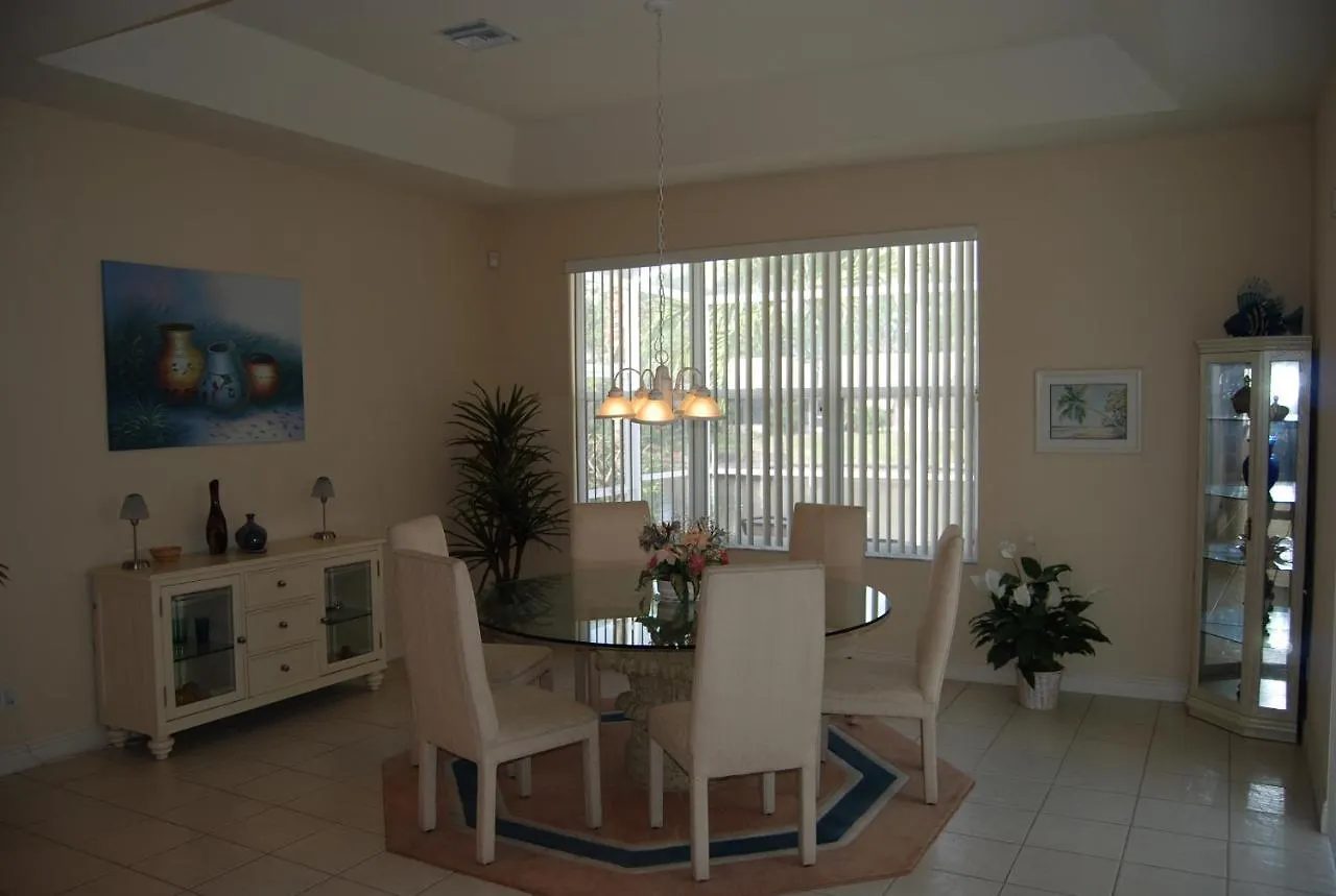 House Sunflower Cape Coral