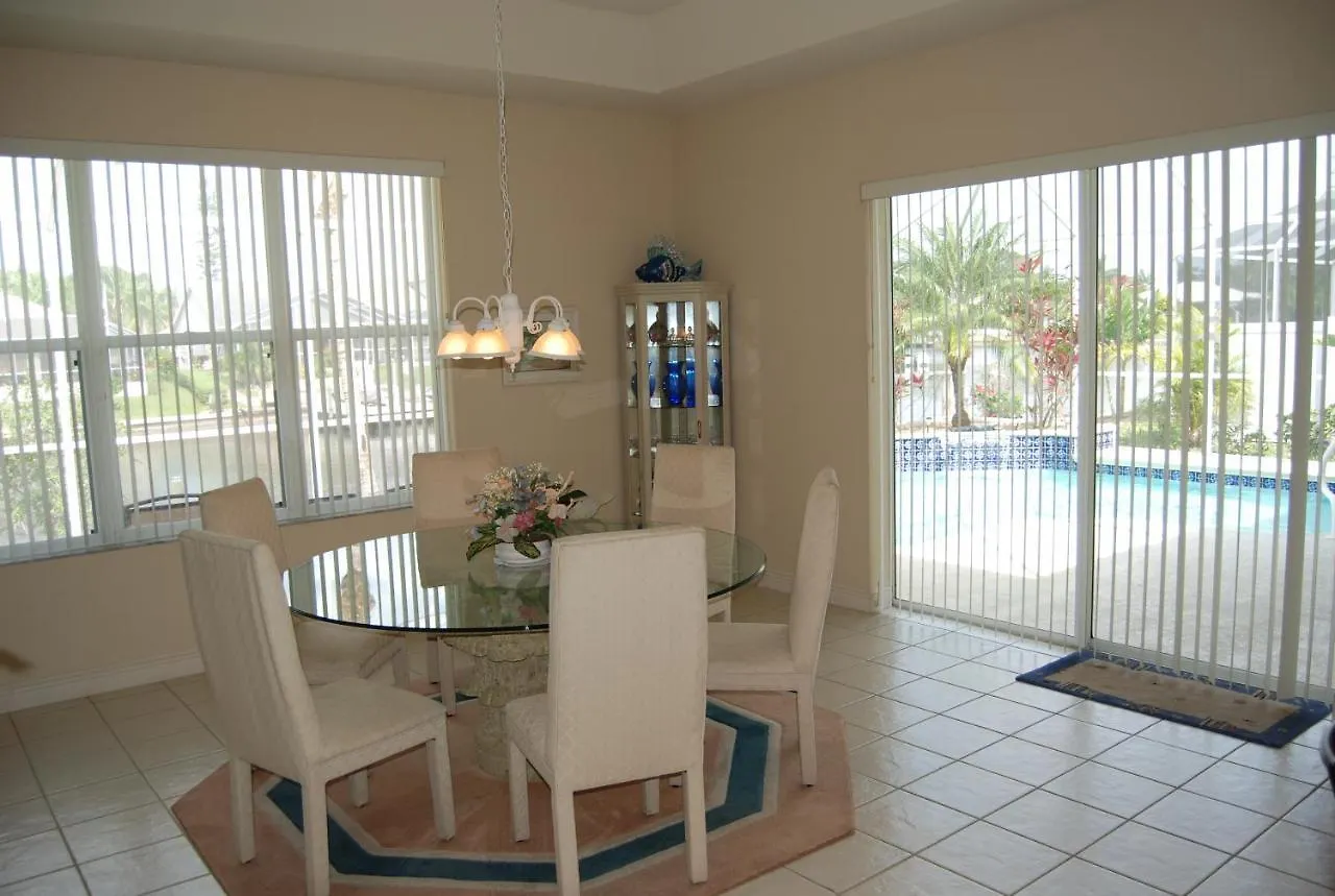 House Sunflower Cape Coral