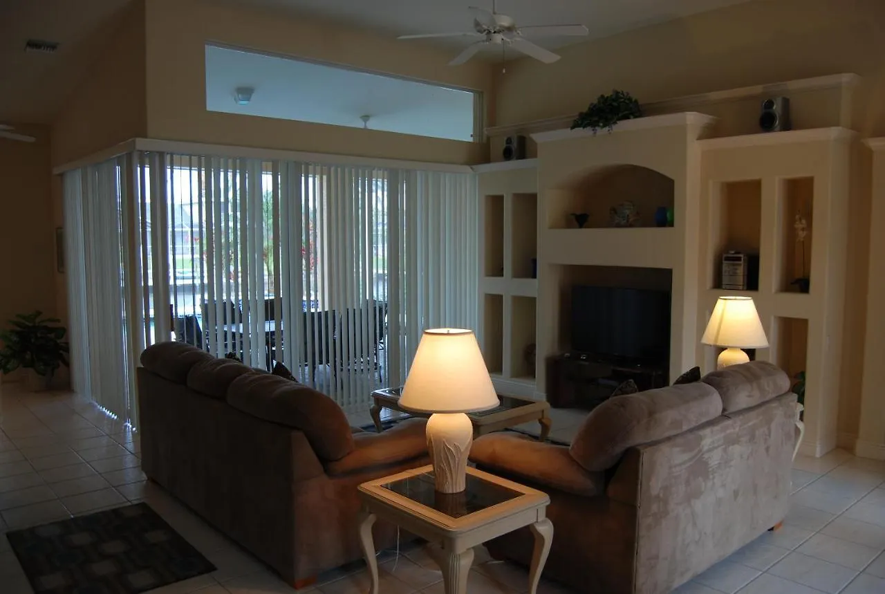 House Sunflower Holiday home Cape Coral