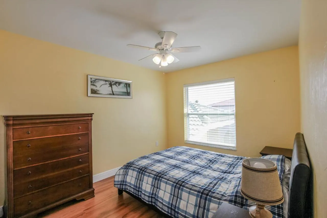 Aparthotel Seatuit With Boat Slip Cape Coral