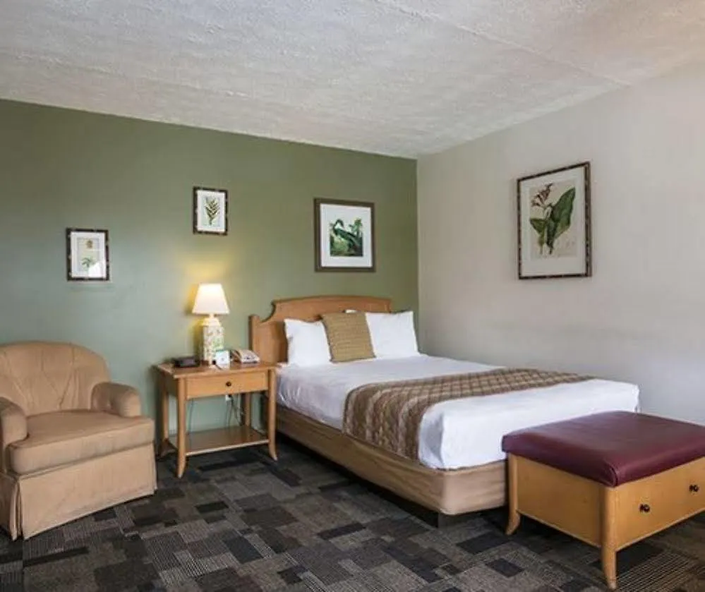 Oyo Waterfront Hotel- Myers, Fl 2* Cape Coral