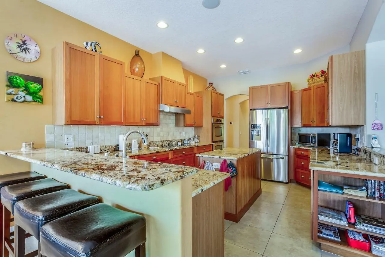 4 Bed 4 Bath In Holiday home