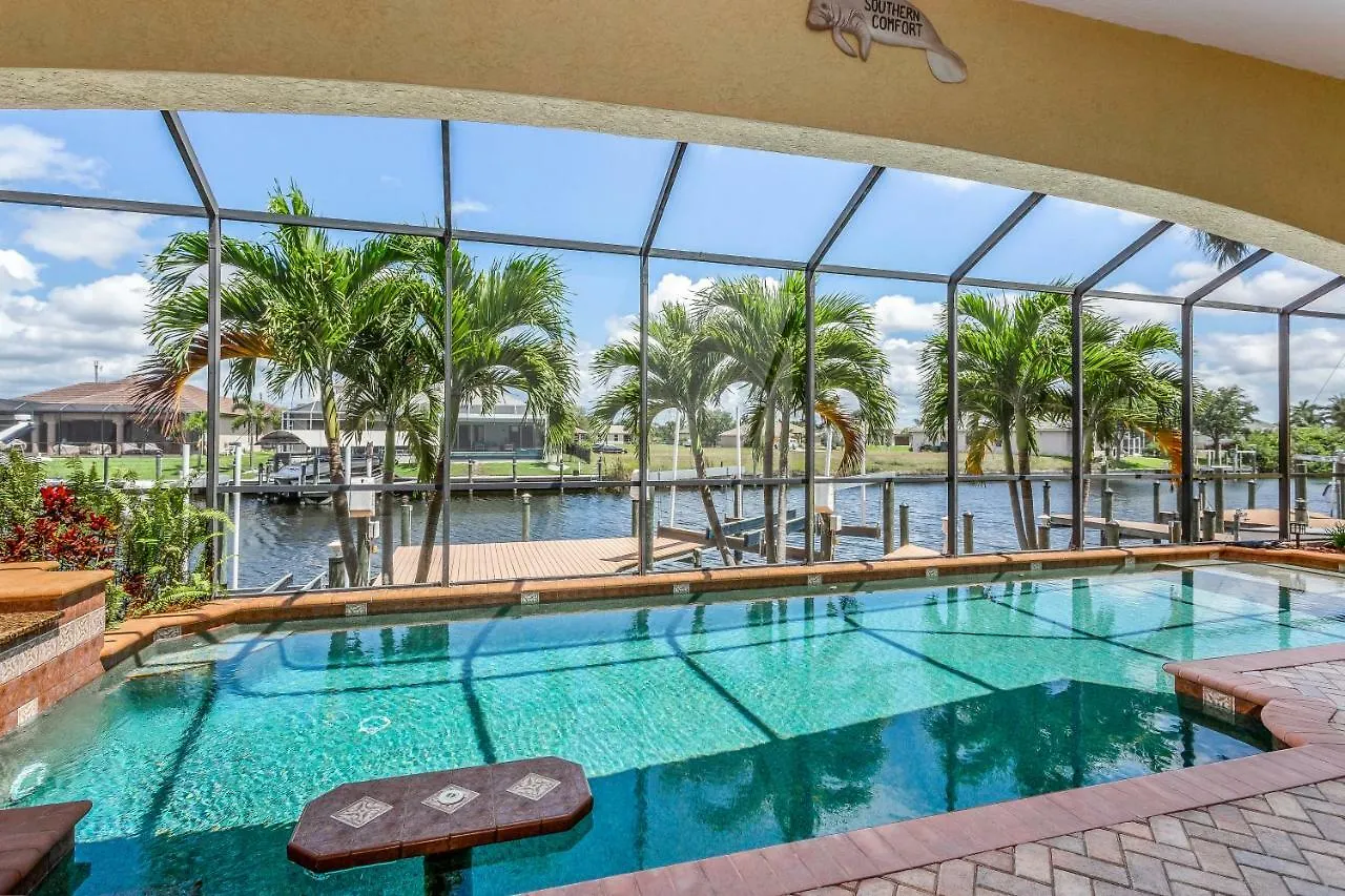 Holiday home 4 Bed 4 Bath In