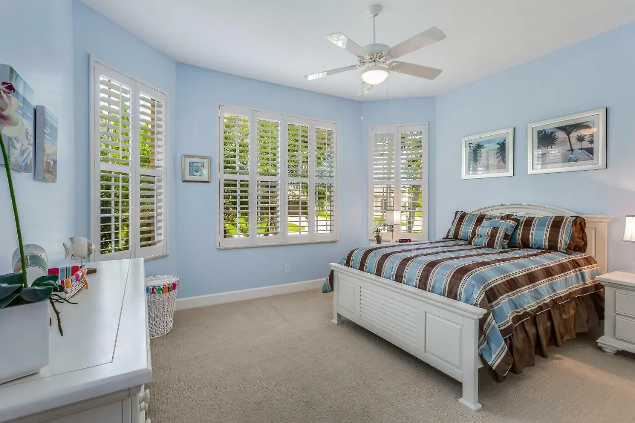 Holiday home 4 Bed 4 Bath In Cape Coral