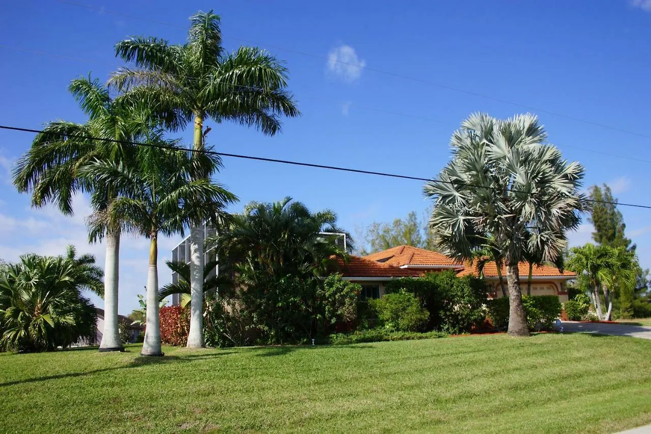 Villa Bella Rosa Cape Coral