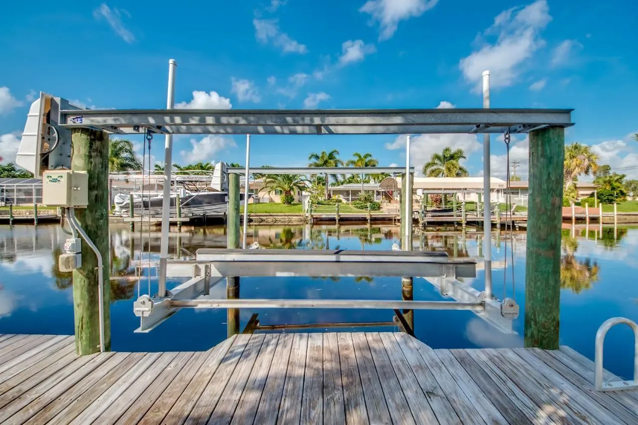 Mayfair, Holiday home