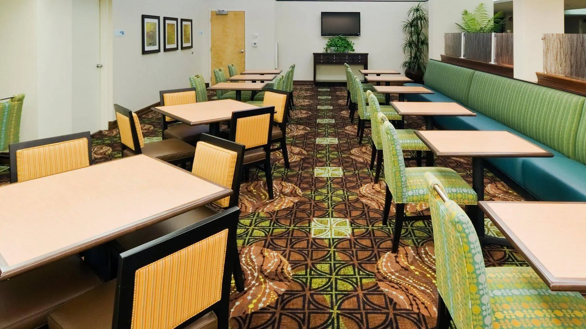 Express Cape Coral-fort Myers Area By Ihg Hotel Cape Coral