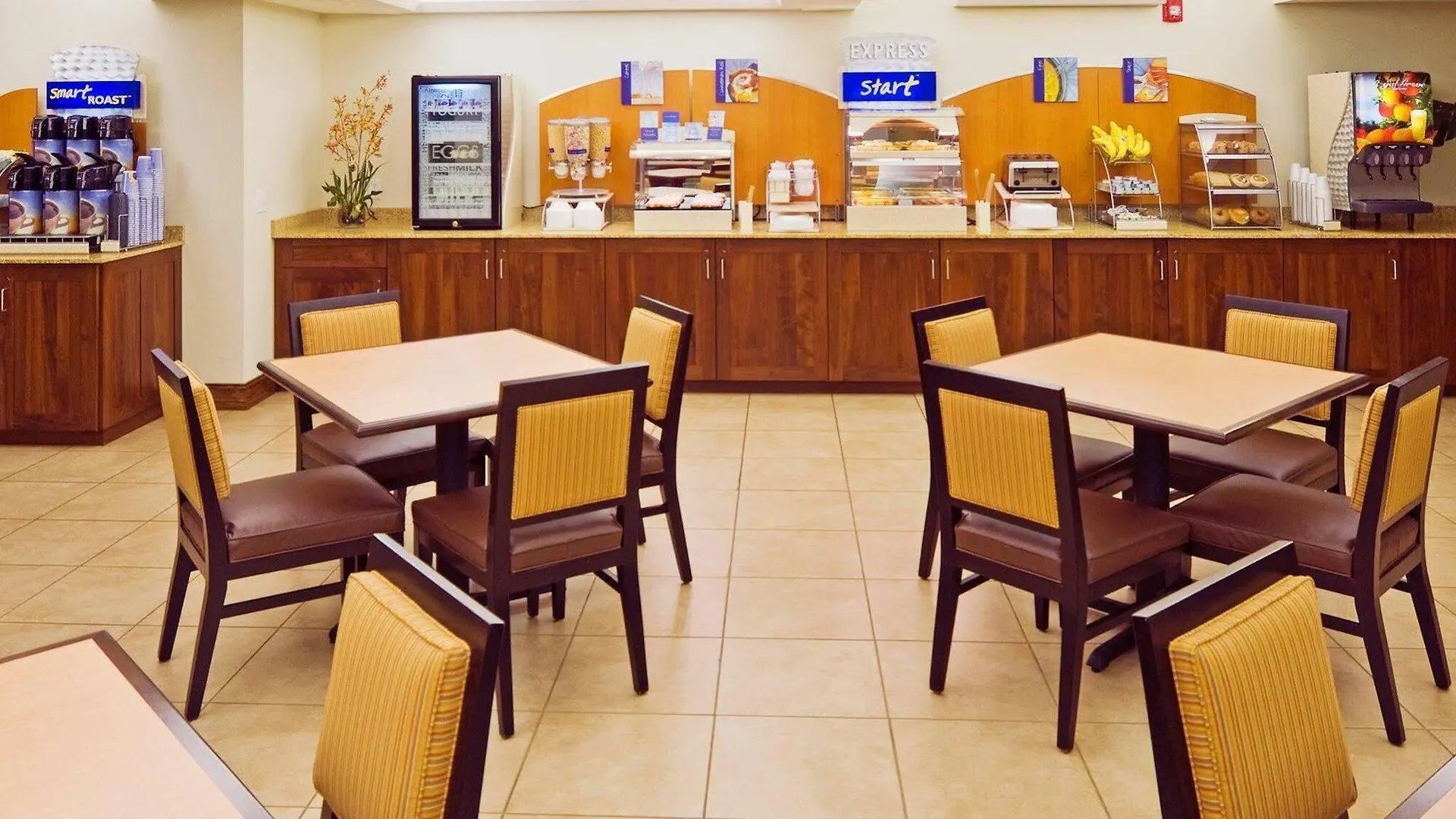 Express Cape Coral-fort Myers Area By Ihg 3*