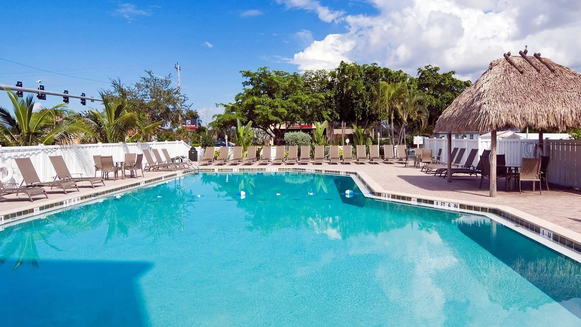 Express Cape Coral-fort Myers Area By Ihg Cape Coral