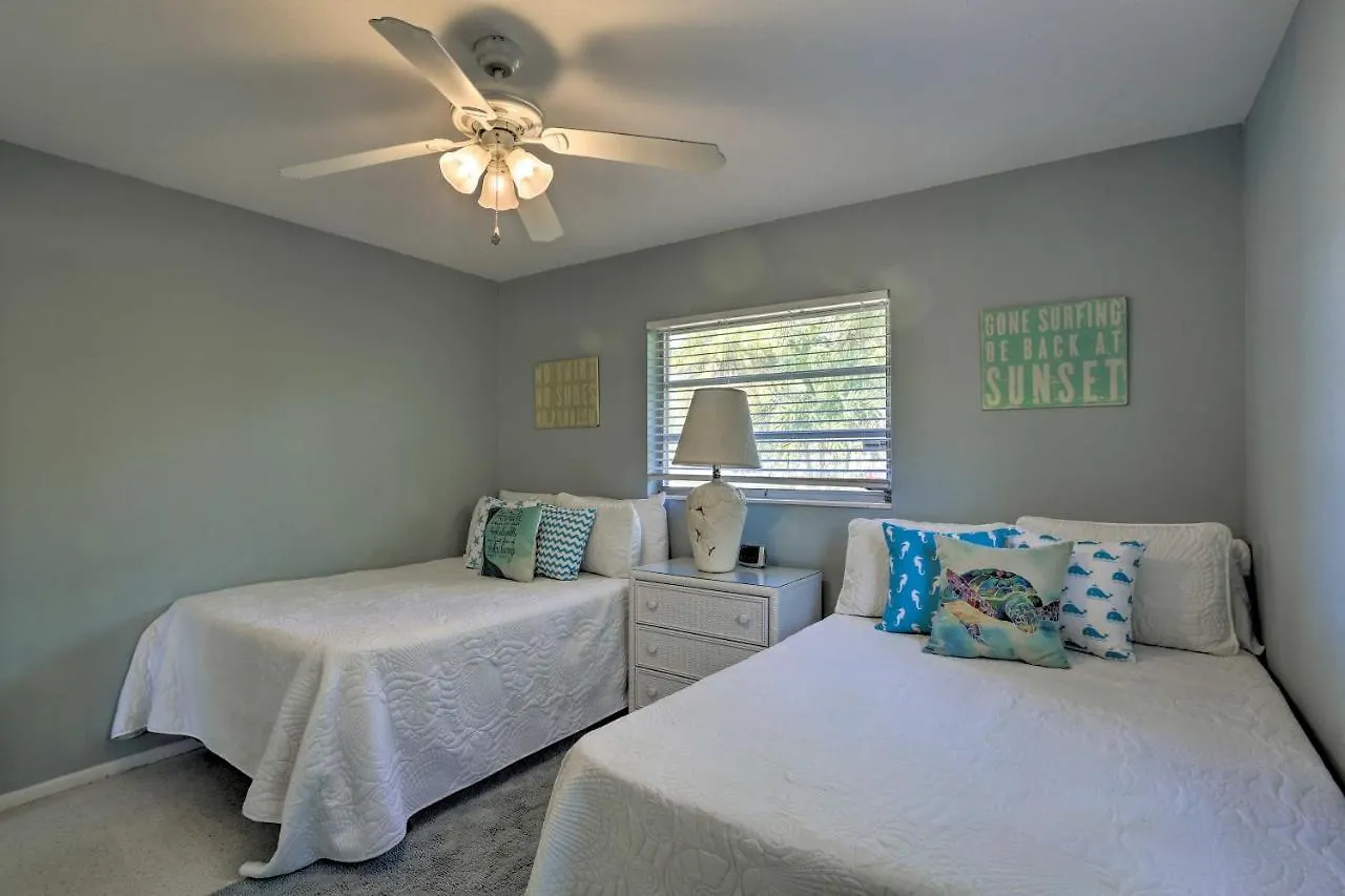 Waterfront Getaway With Kayaks And Bikes! *