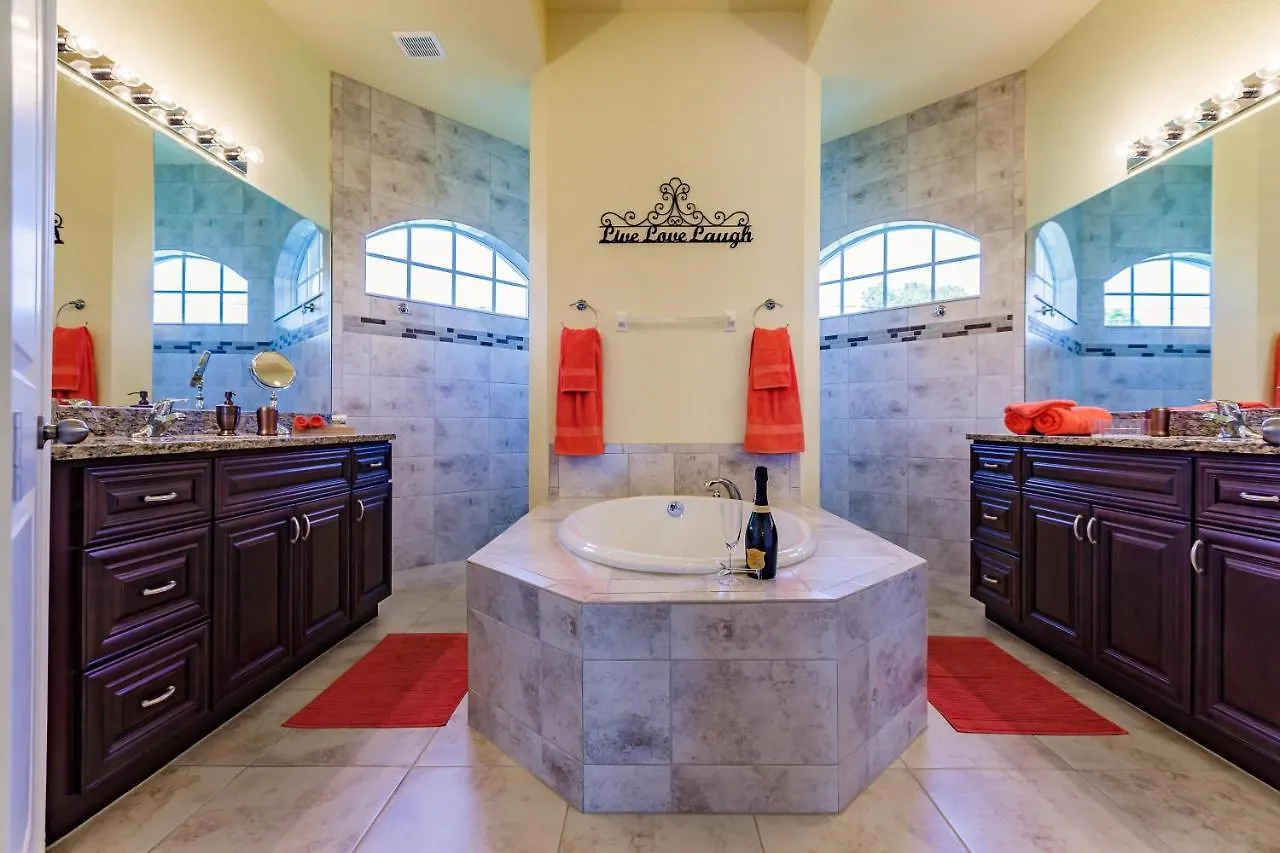 Scenic Water View, 2 Master With Direct Pool Access - Casa Amarilla * Cape Coral