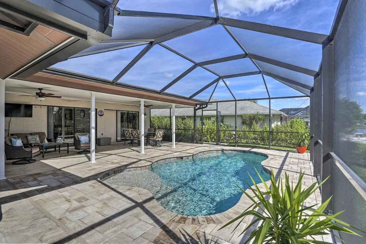 Canal-front Retreat With Dock In Cape Coral! Holiday home Cape Coral