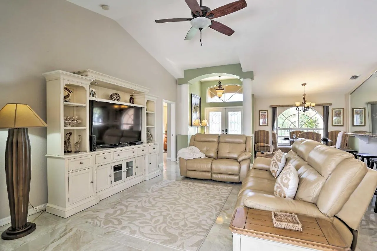 Abode - Near Sun Splash Park And Beach! Holiday home