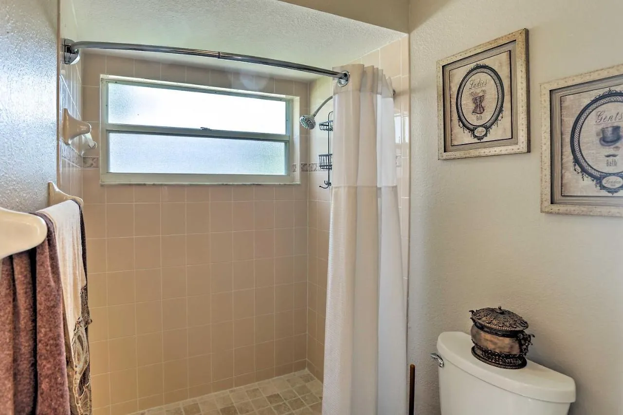 Abode - Near Sun Splash Park And Beach! Holiday home Cape Coral