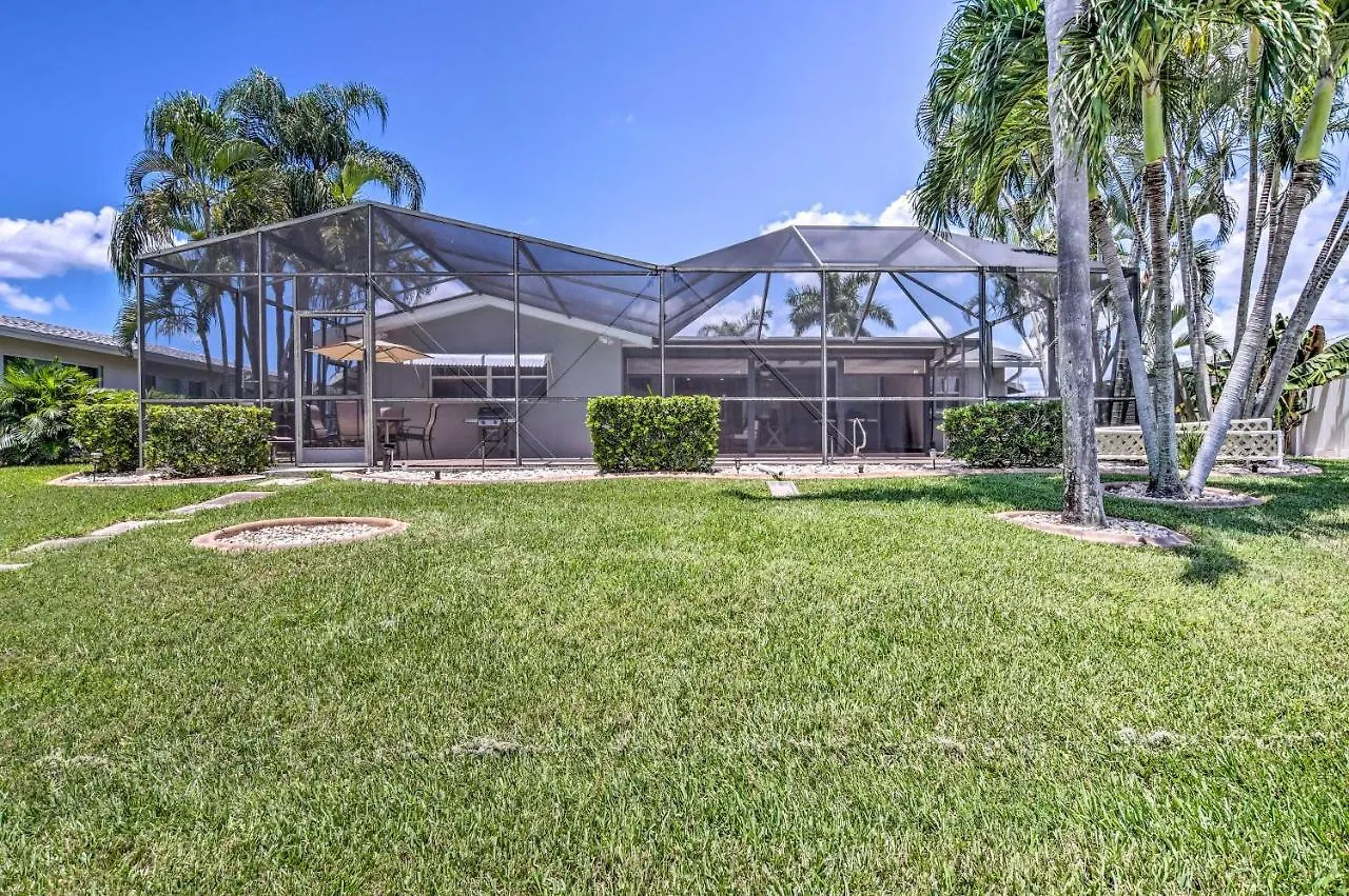 Holiday home Waterfront Getaway With Pool And Dock!