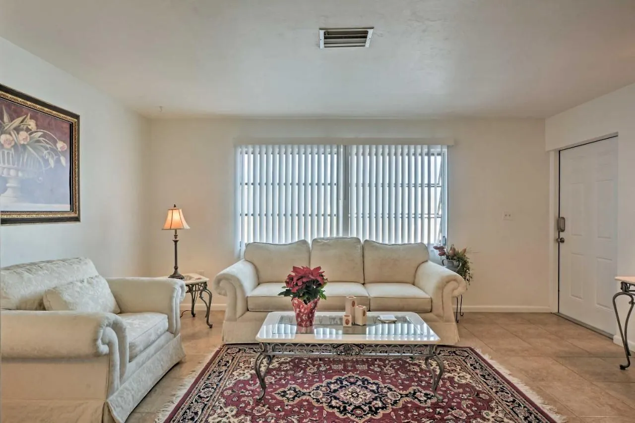 Gorgeous Duplex With Modern Interior Holiday home *