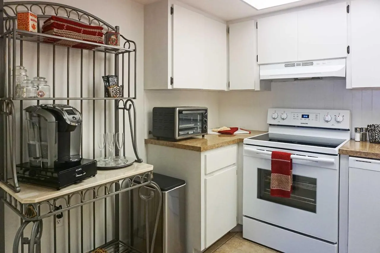 Gorgeous Duplex With Modern Interior Holiday home *