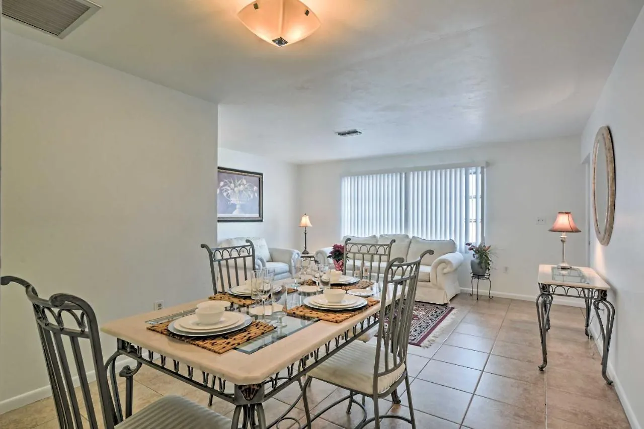 Holiday home Gorgeous Duplex With Modern Interior