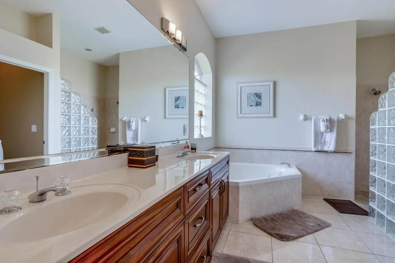 Holiday home Peaceful Palms Cape Coral