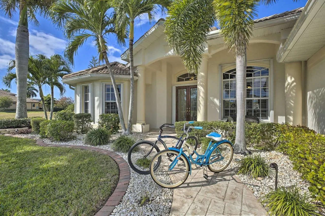 Holiday home Waterfront With Private Dock And Lanai *