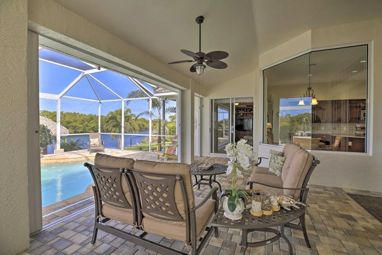 Holiday home Waterfront With Private Dock And Lanai *