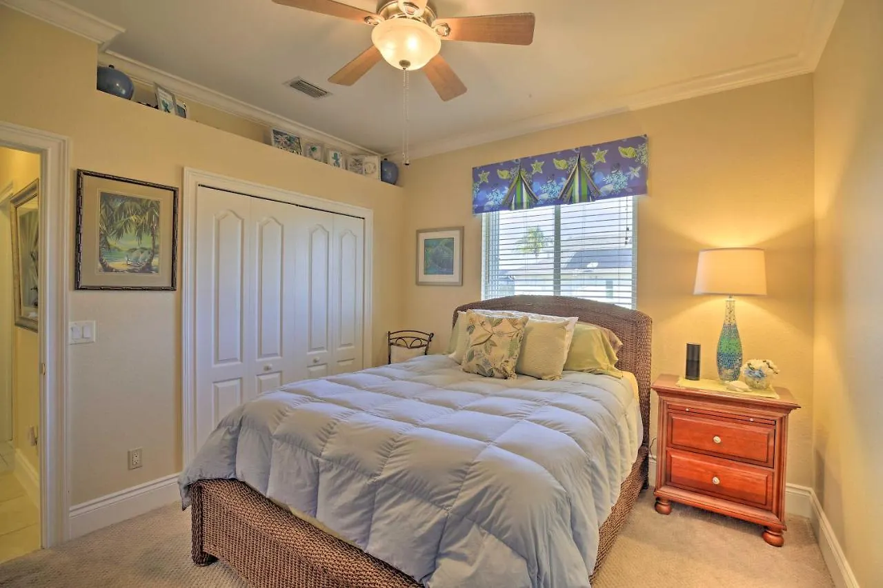 Waterfront With Private Dock And Lanai * Cape Coral