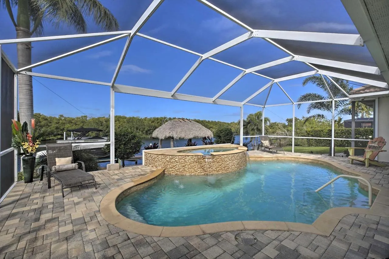 Waterfront With Private Dock And Lanai * Cape Coral