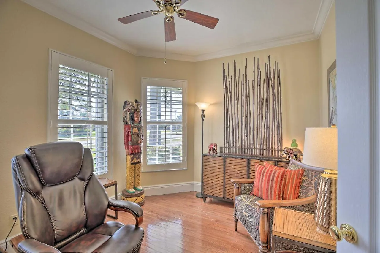 Waterfront With Private Dock And Lanai Cape Coral